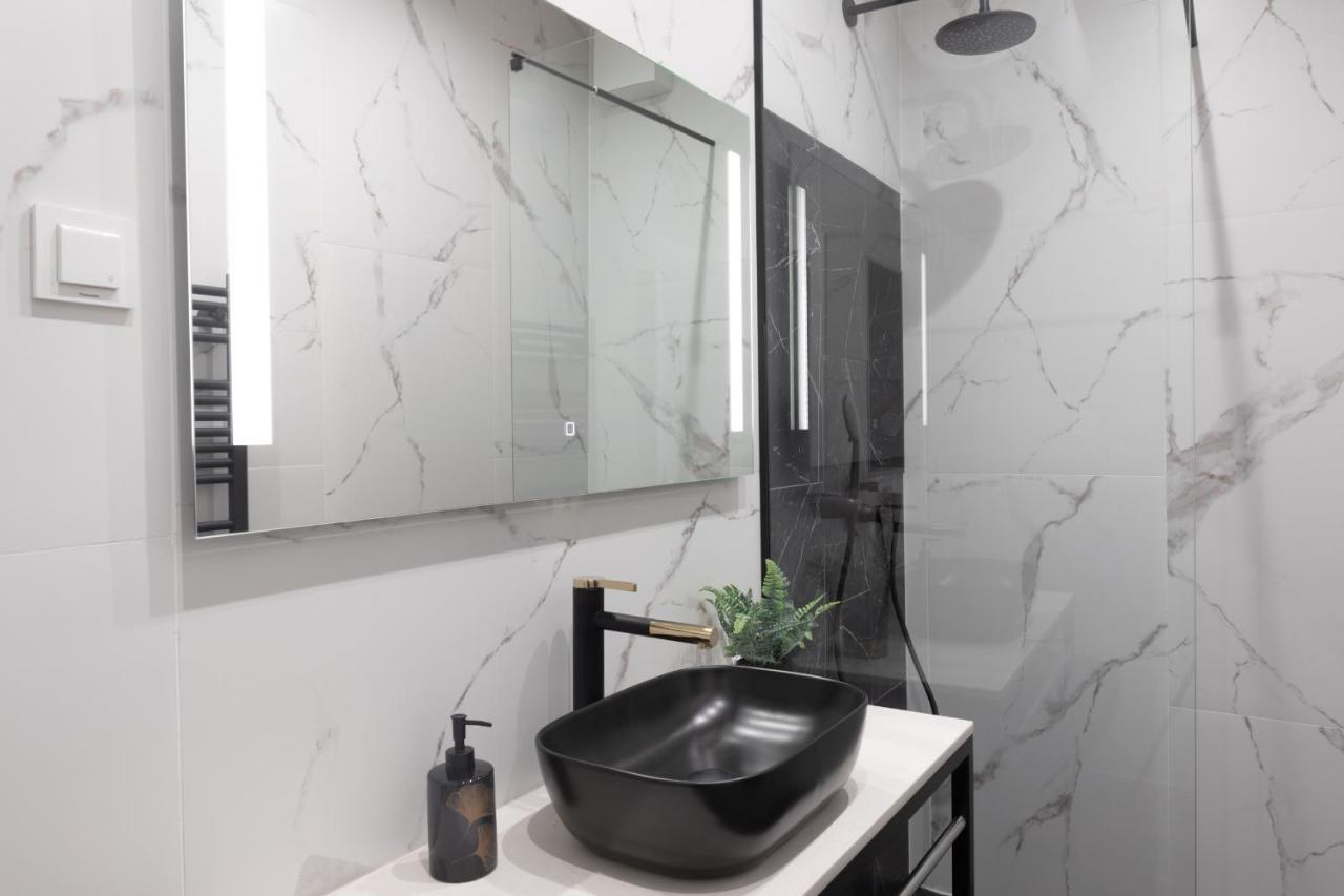 Roberto Boutique Studio Apartman 萨格勒布 外观 照片