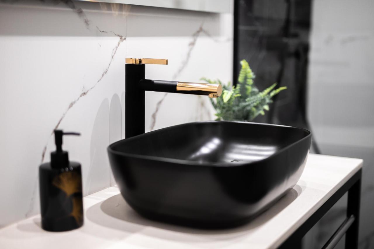 Roberto Boutique Studio Apartman 萨格勒布 外观 照片